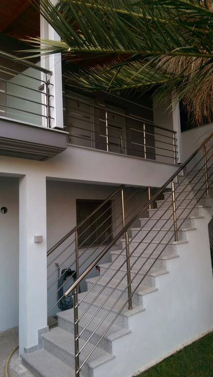 Aimilias Family Apartments Vrasná Exterior foto